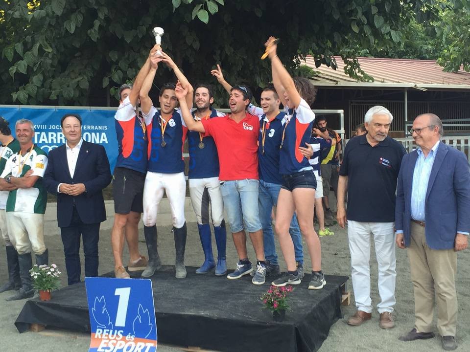 El jinete Navarro Pablo Checa Calasanz, pichichi de la 2&ordf; divisi&oacute;n de la Liga mixta Catalana de Horseball